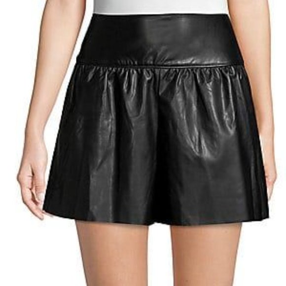 Club Monoco Larue Shorts size 12 - Picture 1 of 4